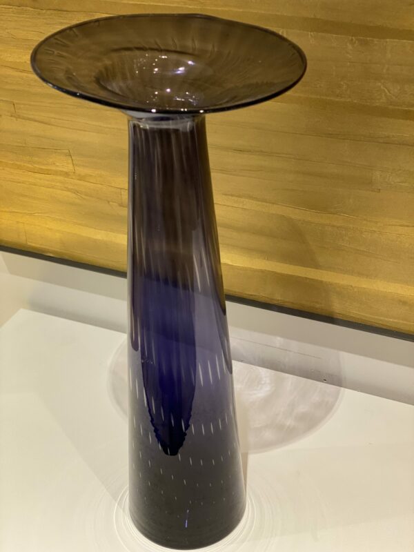 Vase malvenfarben