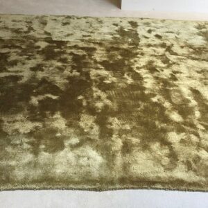 Tapis Studio NYC olive